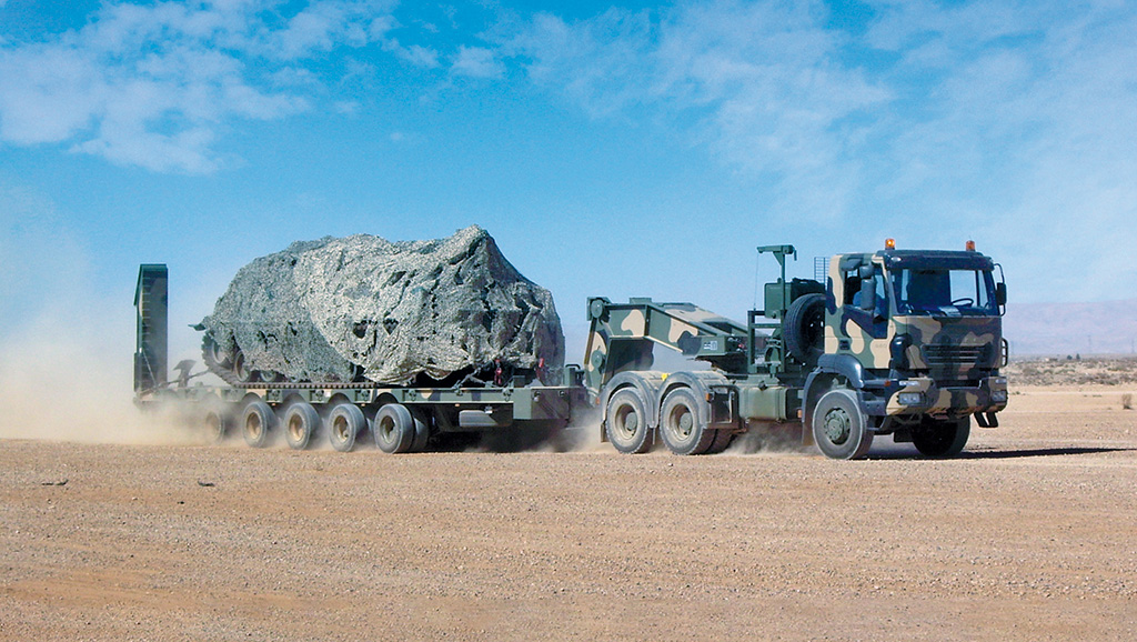 Heavy armoured transport